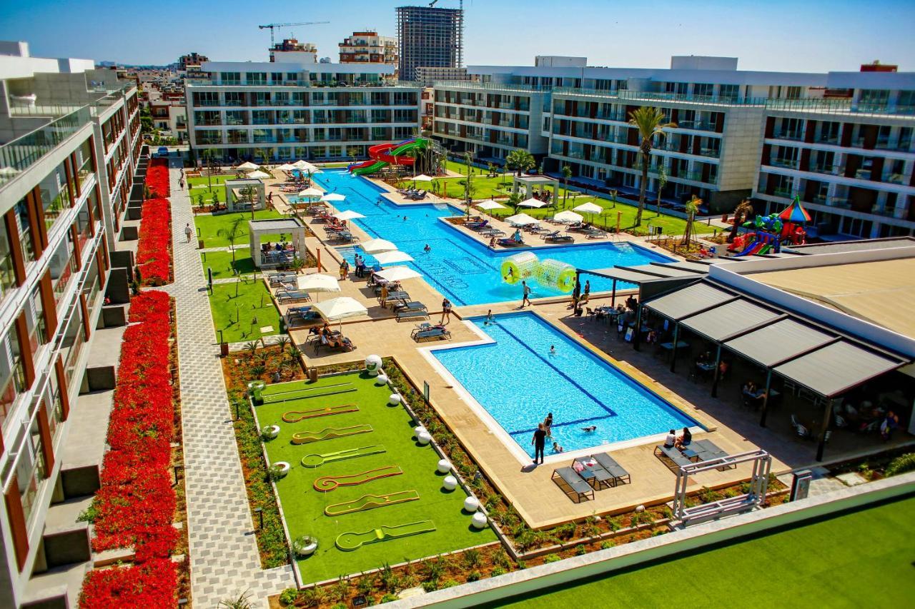 Courtyard Long Beach Holiday Resort Iskele District  Exteriör bild